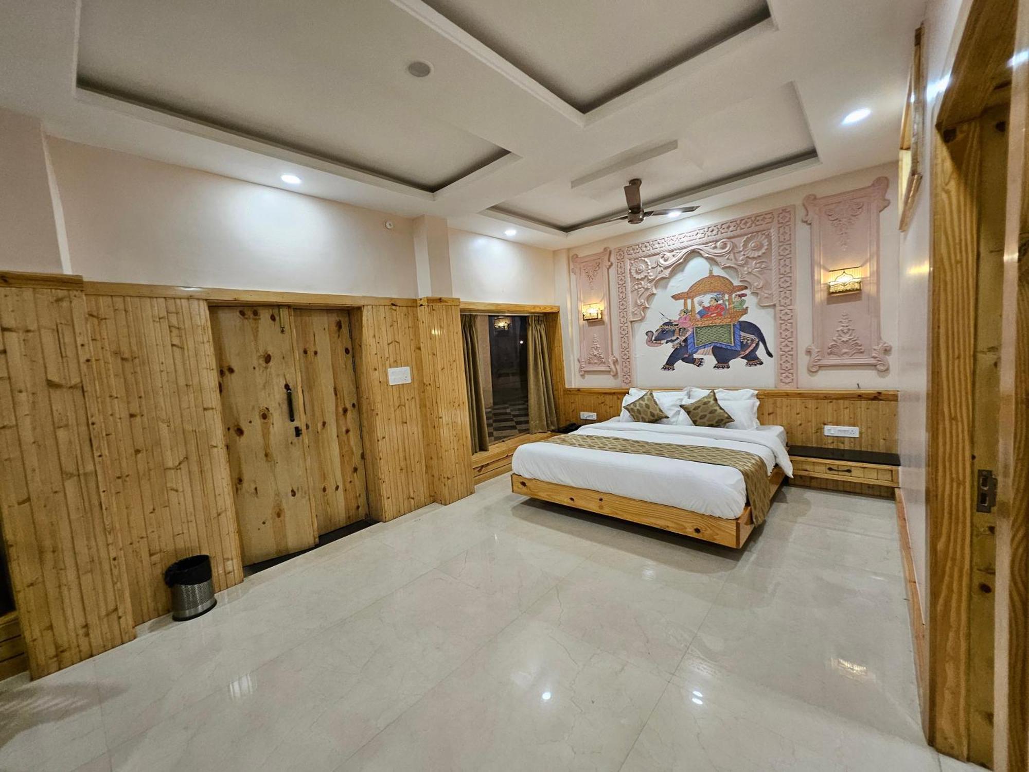 The Mewar Palace And Resort Shivpuri  Ngoại thất bức ảnh