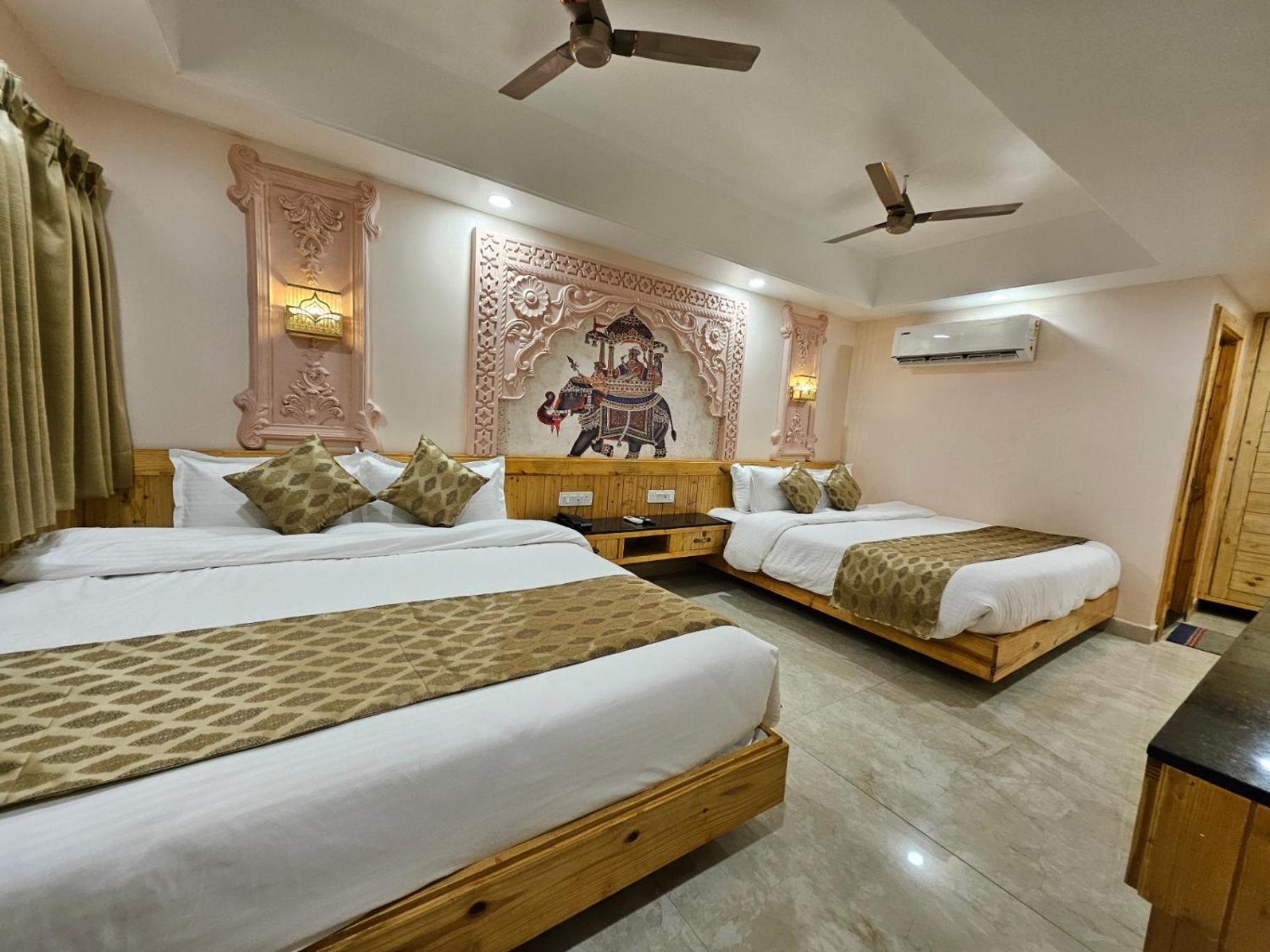 The Mewar Palace And Resort Shivpuri  Ngoại thất bức ảnh